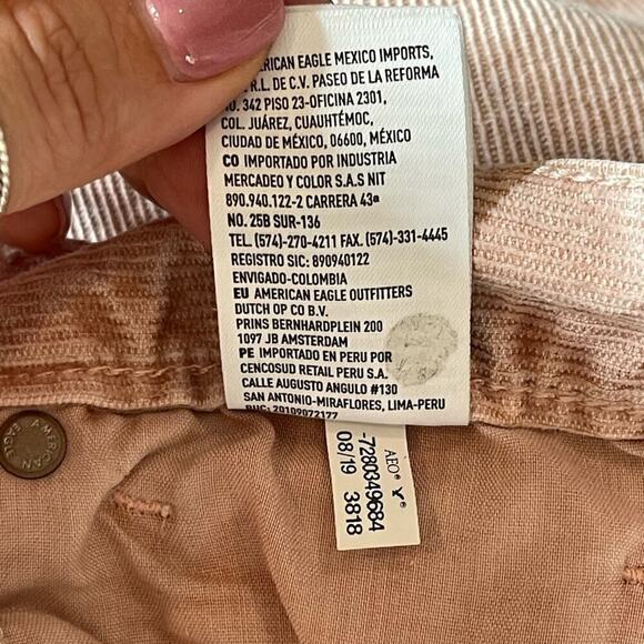 American Eagle corduroy Mom Jeans High Rise Blush size 10 - Picture 6 of 11